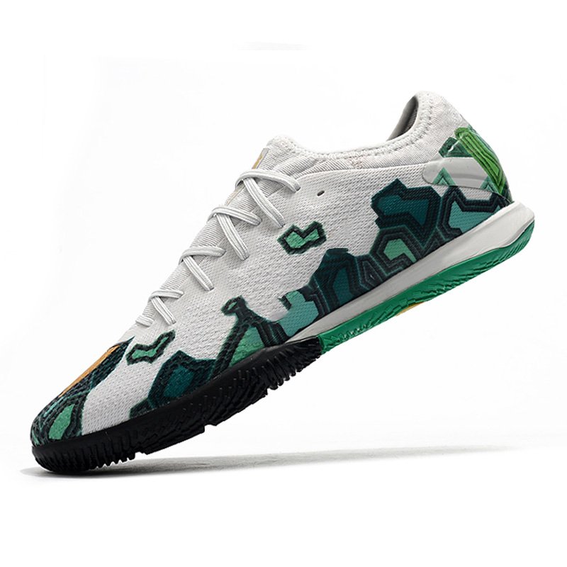 Most popular design soccer boots mens outdoor IC Soccer shoes wholesale price low top football boots