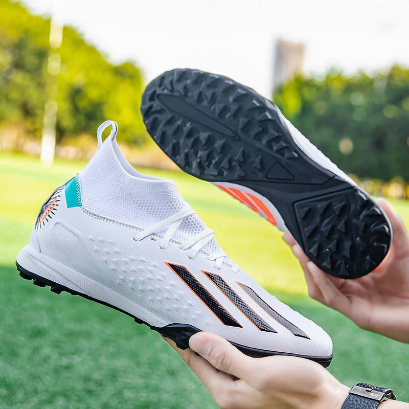 Fashionable Custom Soccer Cleats Wear Resisting Football Boots Turf Non-slip sole Soccer Shoes