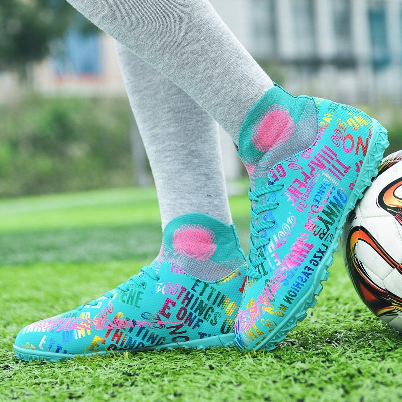 Outdoor Custom Breathable football shoes soccer shoes for men women sports shoes high quality
