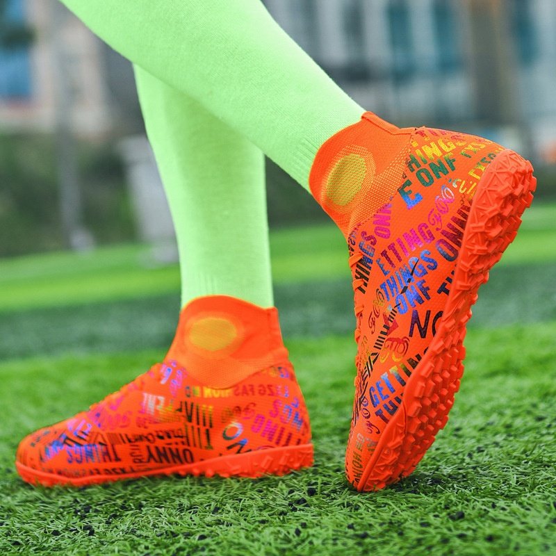 Outdoor Custom Breathable football shoes soccer shoes for men women sports shoes high quality