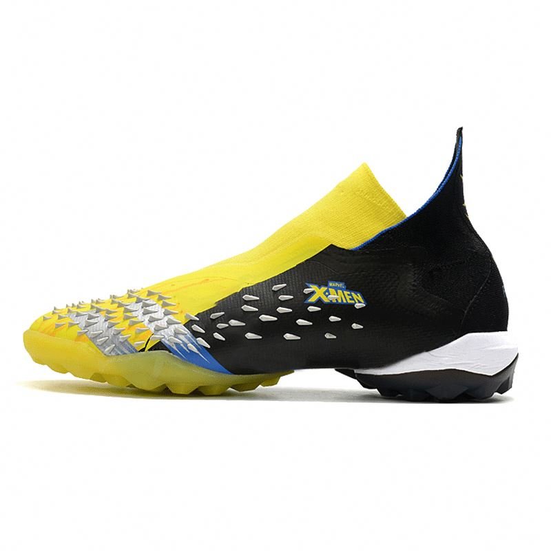 Wholesale Customized Men Football Shoes Popular Design Outdoor Soccer Shoes Sport Online Football Soccer Boots