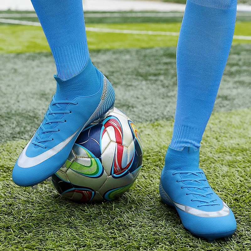 2024 Men Professional Light Non-Slip Soccer Shoes Football Boots Teenagers Cleats Grass Training Outdoor Sport Footwears