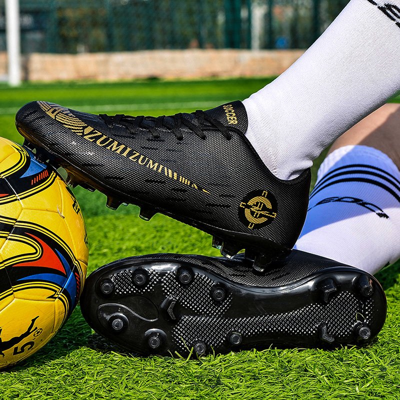 2023 new outdoor sports shoes anti - slip wear - resistant football shoes comfortable children's shoes