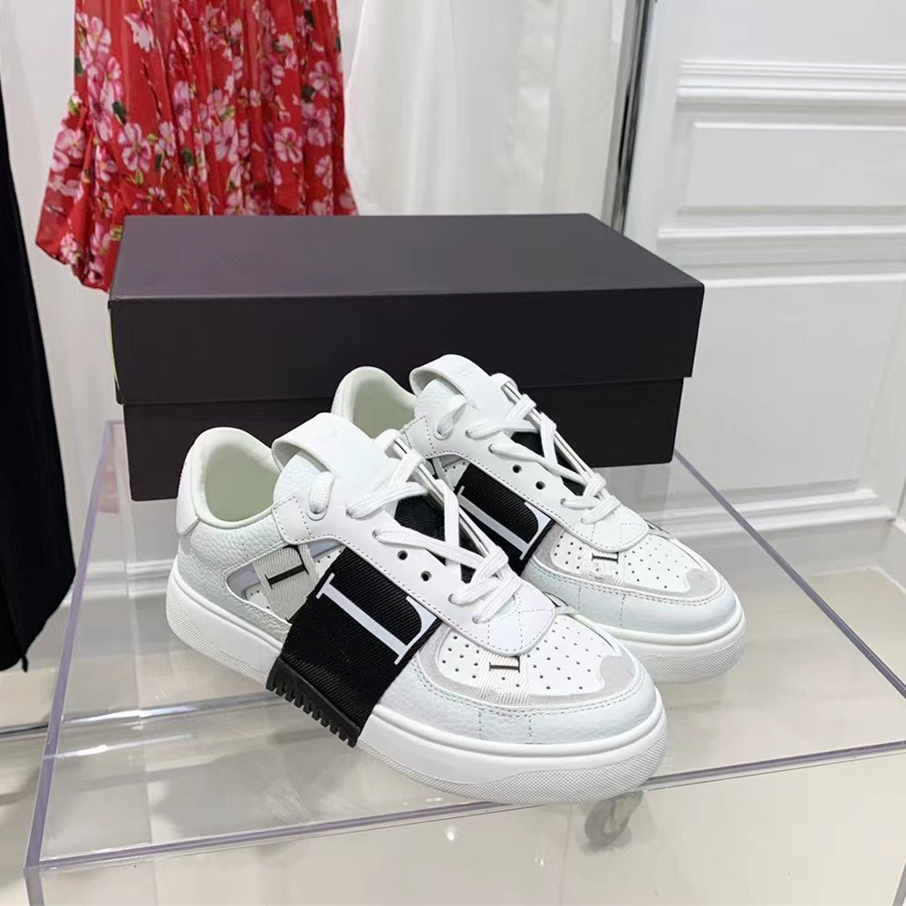 Top quality design brand men's fashion luxury casual sneakers men and women can be luxury quality soft soled shoes