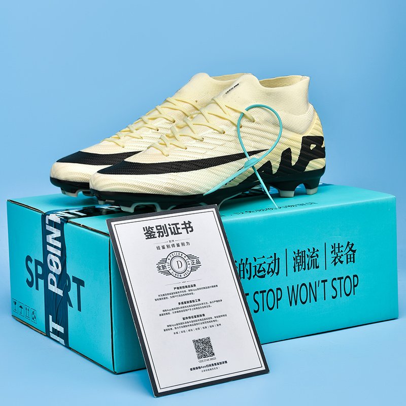 2024 New Comfortable Outdoor Fashion High top FG Anti slip Women's Men's Football Soccer Shoes