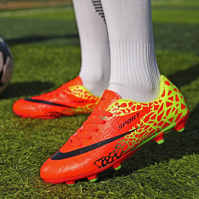 2024 new 3 color football shoes professional training ankle boots cheap soccer shoes men boys