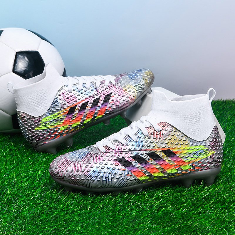 Newest Style Lightweight High Quality Sports Fashion Sneakers Anti Slip Breathable Brand Men's Professional Soccer Shoes