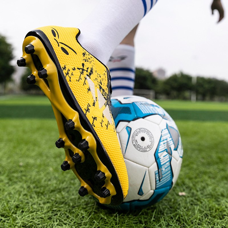Hot Professional Men Kids Turf Indoor Soccer Shoes Cleats Original Superfly Futsal Football Boots Sneakers Men Chaussure De Foot