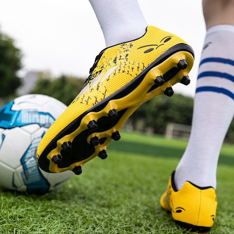 Hot Professional Men Kids Turf Indoor Soccer Shoes Cleats Original Superfly Futsal Football Boots Sneakers Men Chaussure De Foot