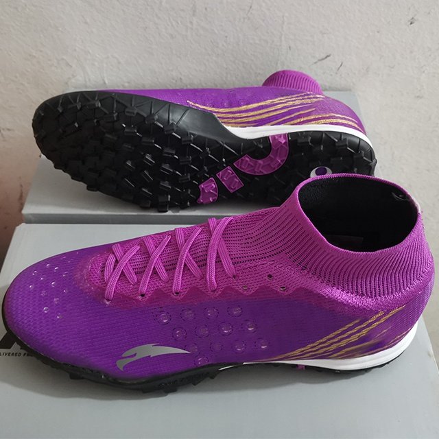 Long spike non-slip high-top men's and women's soccer boot fashion wear-resistant training shoes grass outdoor soccer cleats