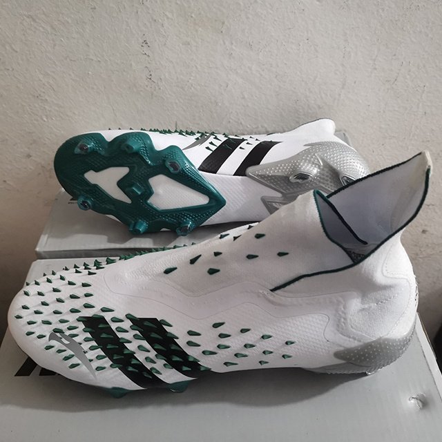 In School Men professional womens track and field Sport athletic nail running spike shoes Sneakers