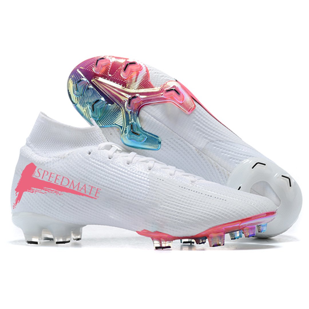 Men High Ankle Football Turf Training Shoes Flat Classic Soccer Boots Women Custom Lightweight Kids football boots