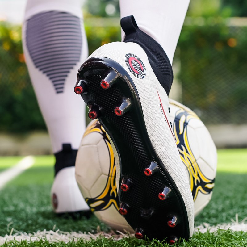 Hot Sale custom soccer shoes Wholesale New Design Men's Football Sports Sneakers Soccer Shoes For Men Women Youth