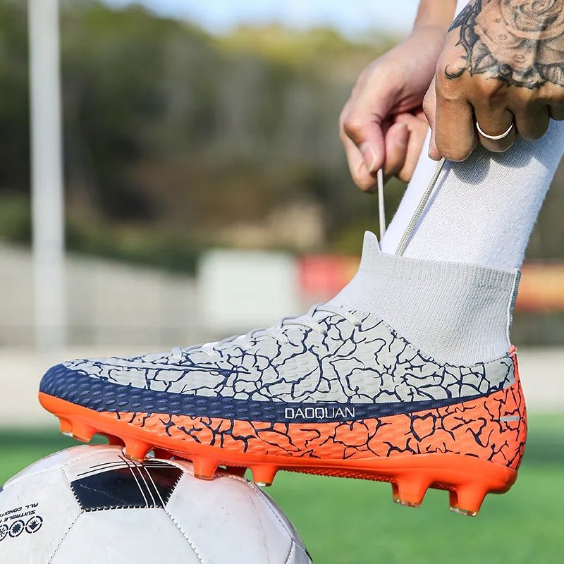 Size 35-47 Indoor Turf Soccer Shoes Men Sneakers Original Football Boots AG TF Kids Soccer Cleats Training Shoes