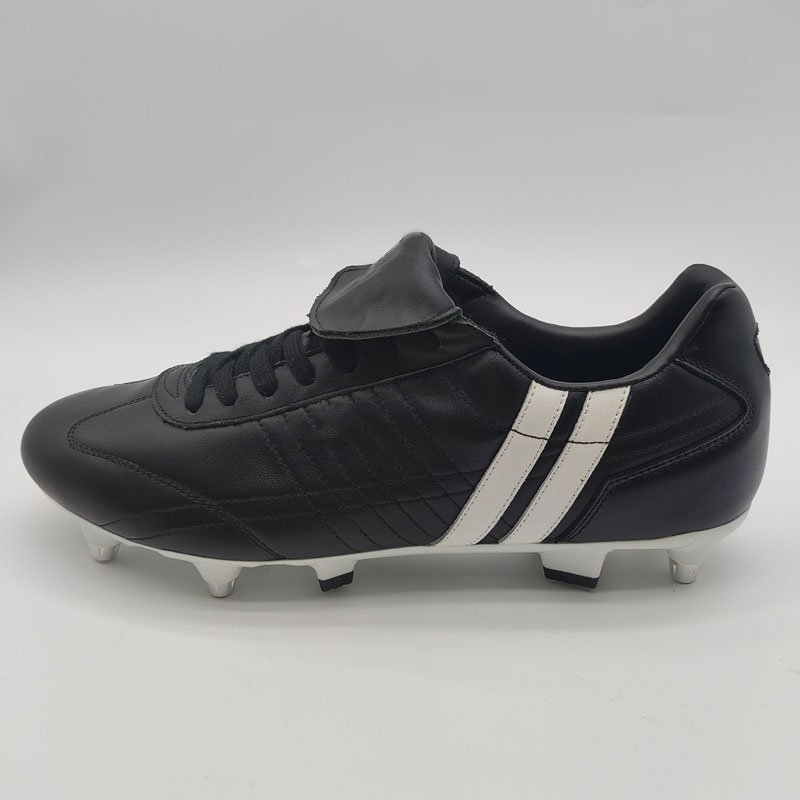 Wholesale professional competition wear-resistant training Soccer Shoes Professional Soccer Shoes training Football Boots