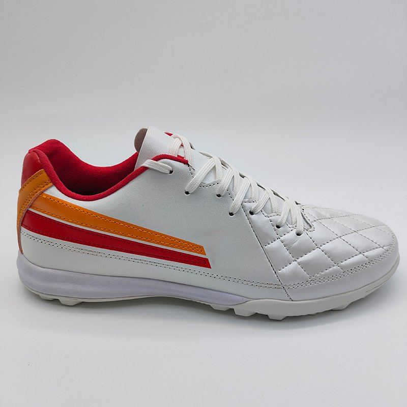 New Arrivals Shock absorbing Football sneakers Casual Luxury Sport soccer shoes Football training shoes