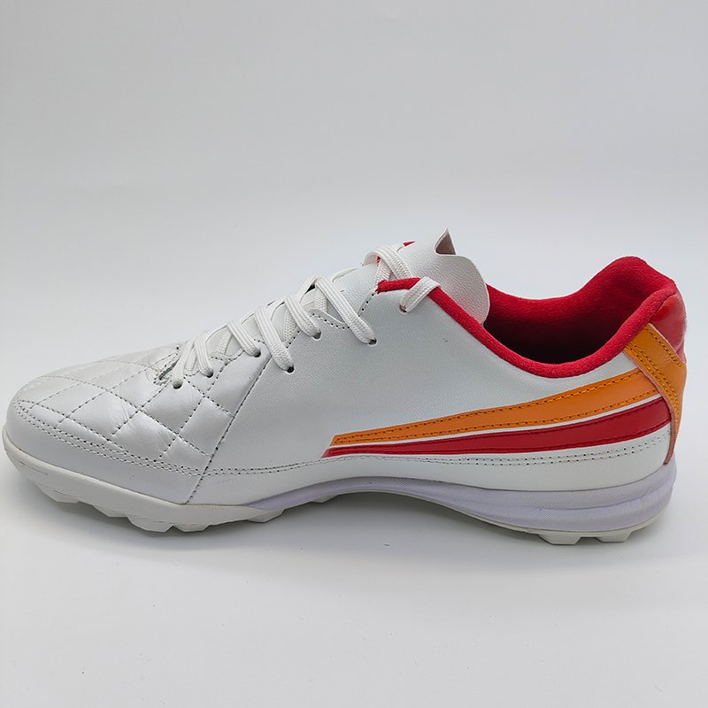 New Arrivals Shock absorbing Football sneakers Casual Luxury Sport soccer shoes Football training shoes