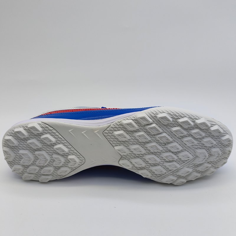 Hot Selling Professional football shoes Shock absorbing sports shoes High quality Soccer Shoes