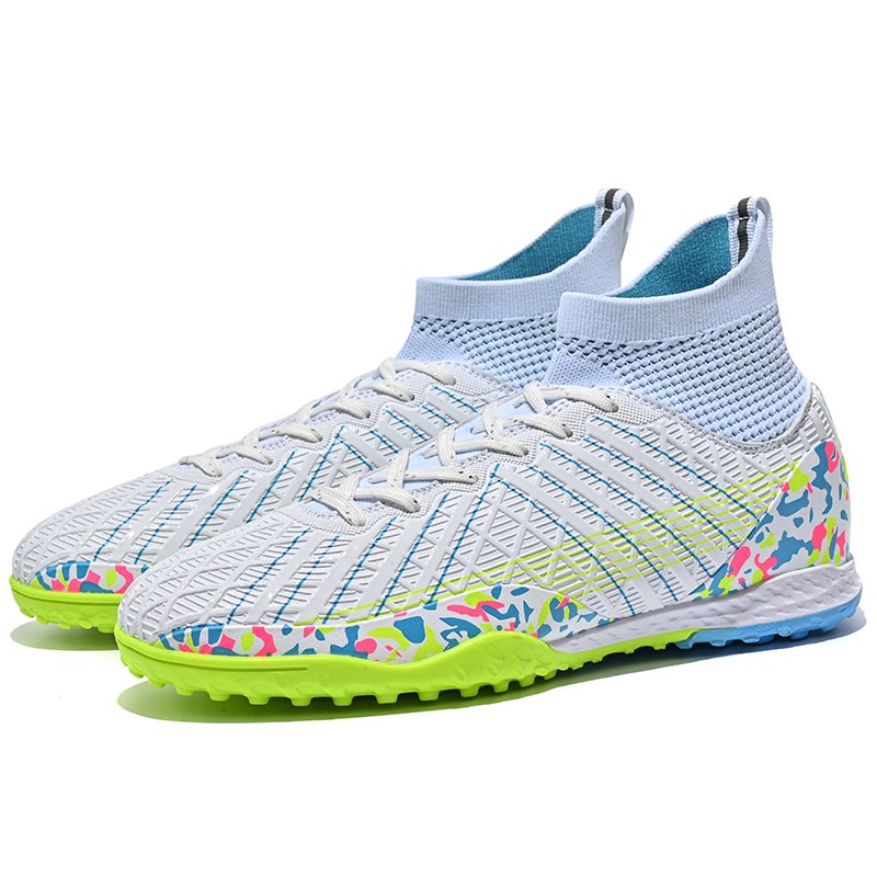 China Football Shoes Manufacturer Comfortable Simple And Breathable Training Football Shoes