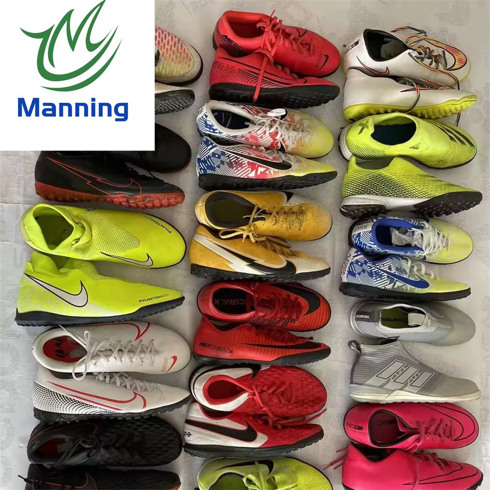 Manning Factory Wholesale Brand Soccer Shoes men used shoes adult men branded second hand football shoes Used Football Boots