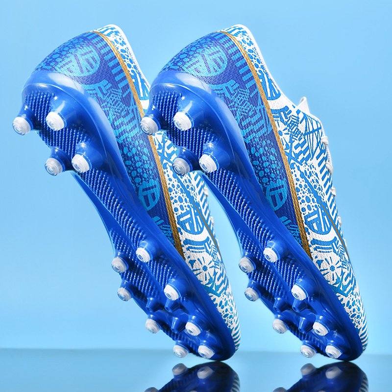 2024 Custom Made Men Cleats Football Boots Sneakers Football Shoes Turf Futsal Outdoor Soccer Shoes