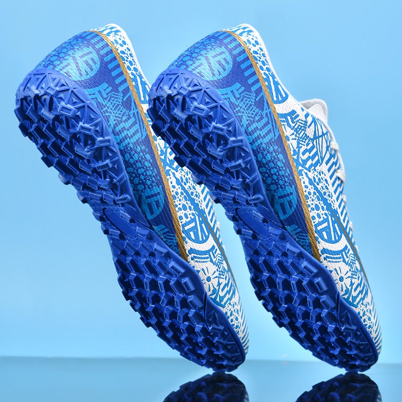 2024 Custom Made Men Cleats Football Boots Sneakers Football Shoes Turf Futsal Outdoor Soccer Shoes