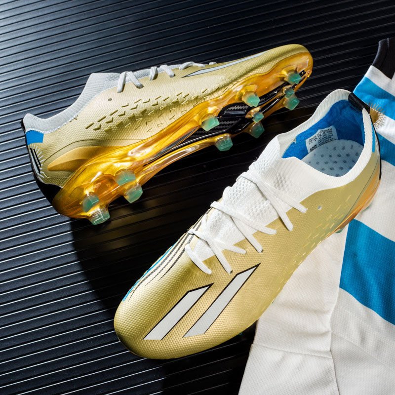 Wholesale price customized high ankle professional five person football TF outdoor soccer boots for men's football shoes