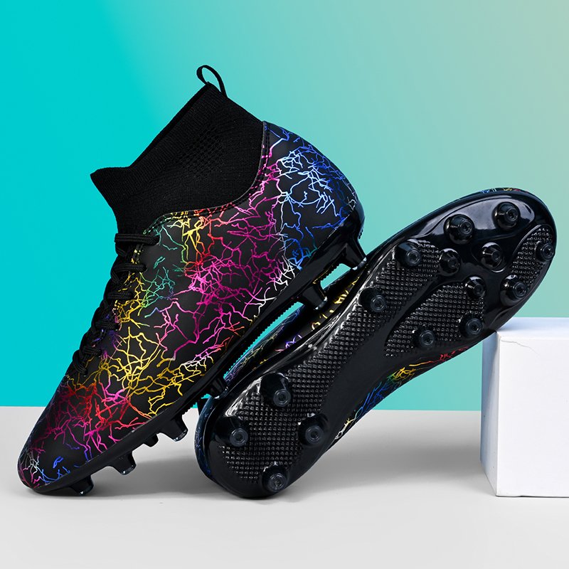 Latest New Chuteira Classic Fly Mesh Soccer Shoes Anti-Impact Football Cleat Summer Winter Spring New Fashionable Football Boots