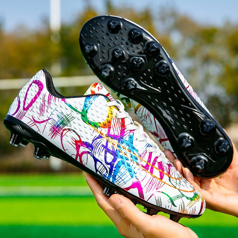 Latest New Fashion Classic Fly Mesh High School Football Soccer Shoes Boots Cleats for Students Men Women Adults Kids