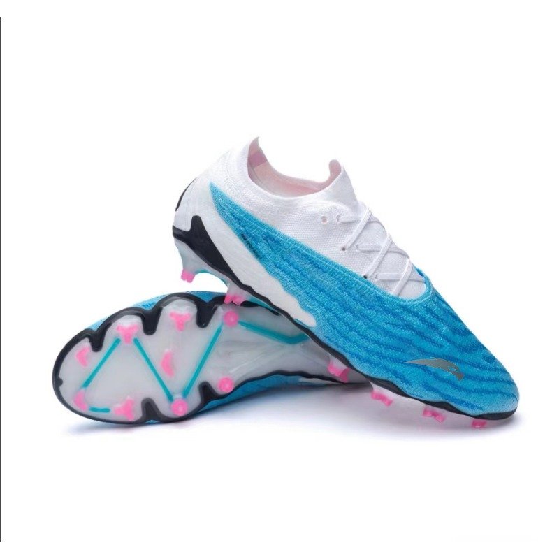 Customized Breathable Training Shoes Slip-On Soccer Shoes Football Boots Outdoor Sports Training Boots