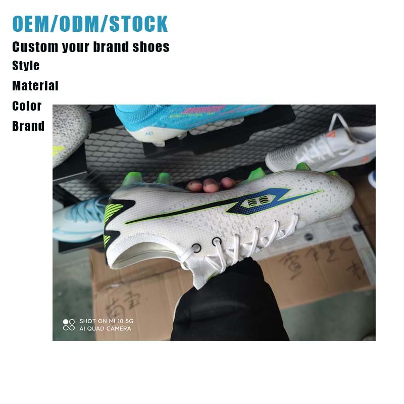 Wholesale customization New Football Boots Soccer Shoes Factory Price Customized Men's Soccer Cleats