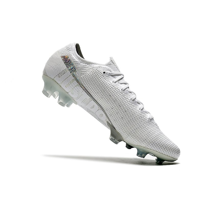 Hot Selling Nuovo White Pack Sport Shoes Stadium Goods Shoes Real Classic Soccer Shoes