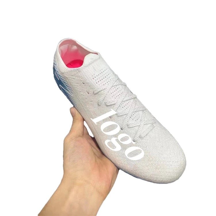 Professional Wholesale Price Custom Logo Men's Fashionable Assassin XV Low Top Soccer Shoes with Built-in SG Football Cleats