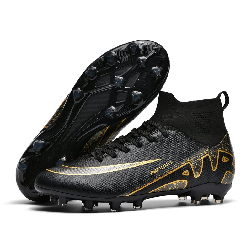 Outdoor Soccer Boots Men Soccer Shoes Anti Training Football Boots High Ankle Cleats Shoes