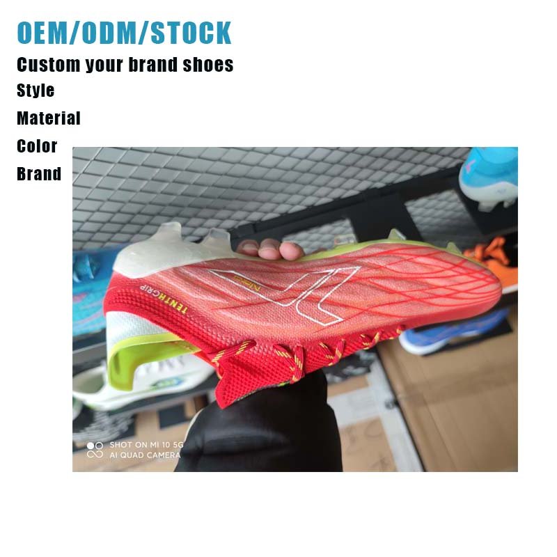 Wholesale customization Football Boots Men Turf Cleats Soccer Shoes Football Shoes High Ankle Trainers Sneakers
