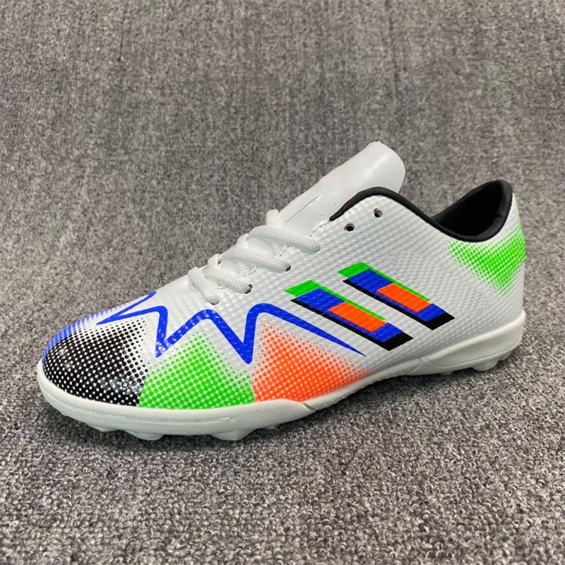 Mammon wholesale outdoor professional sport soccer shoes