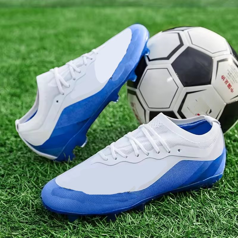 Professional High Top Breathable Training Sneakers Player Game Football Cleats Indoor Training Outdoor Turf Soccer Shoes