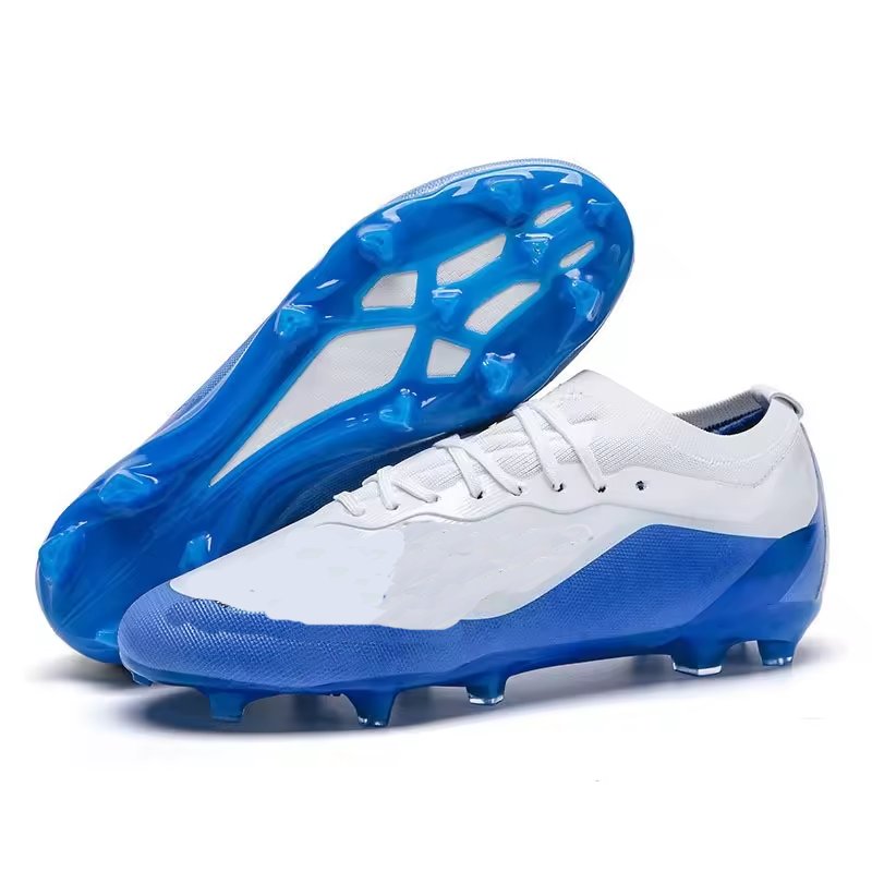 Professional High Top Breathable Training Sneakers Player Game Football Cleats Indoor Training Outdoor Turf Soccer Shoes