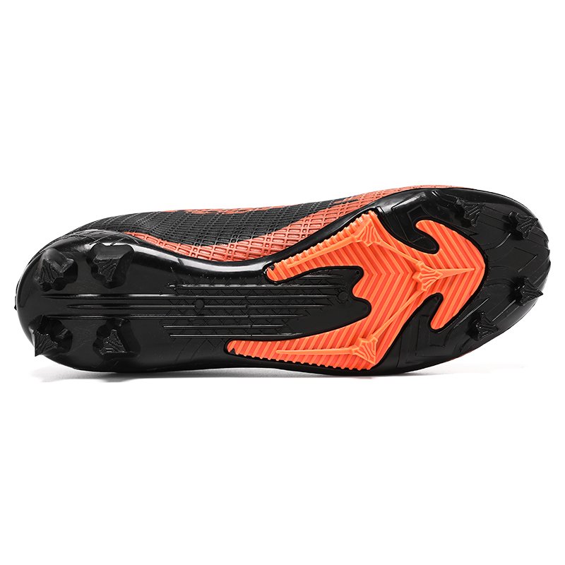 Top Quality Fashion Soccer Shoes Football Men Long Nail Soccer Shoes Men Sports Shoes