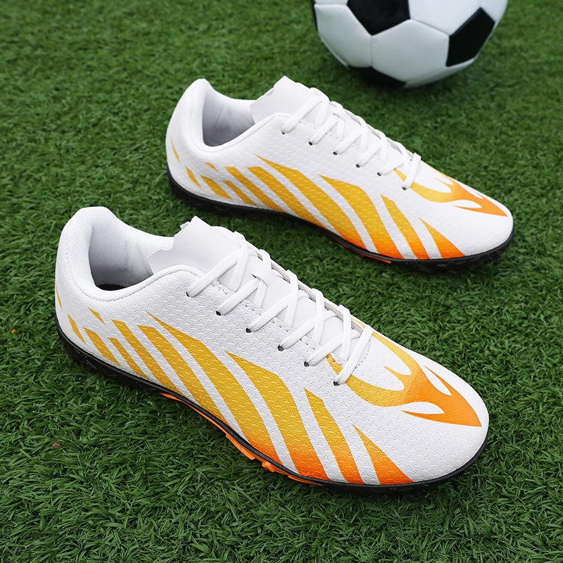 New Style Fashion Breathable Soccer Shoes Or Football Short Nail Second Hand Shoes