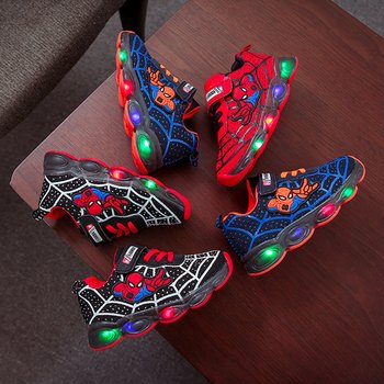 Wholesale New Sports Shoes Kids Spider Man LED Luminous Children's Shoes Boys Casual Shoes Stock Sneakers Soft Sole Cartoon