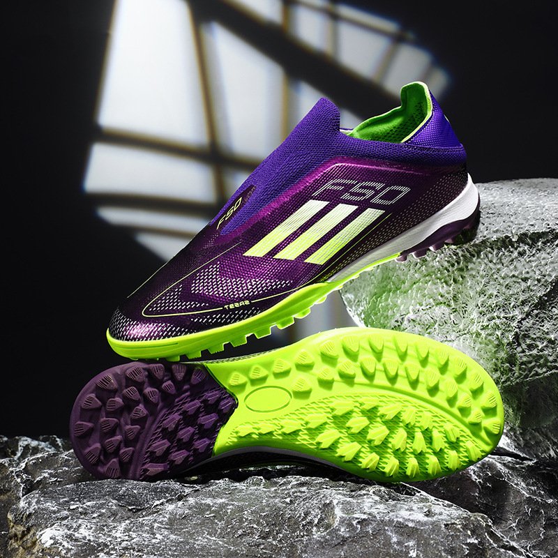X series broken T nails with laces men's youth professional boots new football shoes