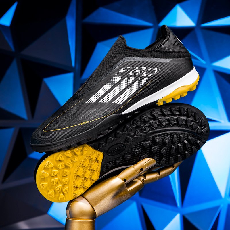 X series broken T nails with laces men's youth professional boots new football shoes