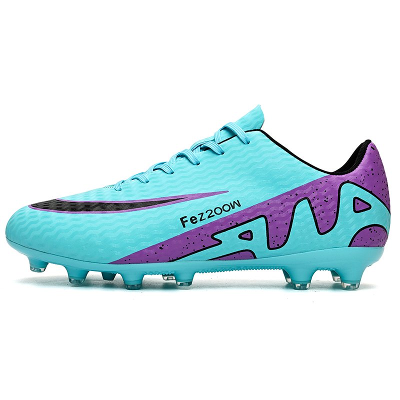 Soccer shoes New fashion factory cheap outdoor sports and leisure men's football shoes