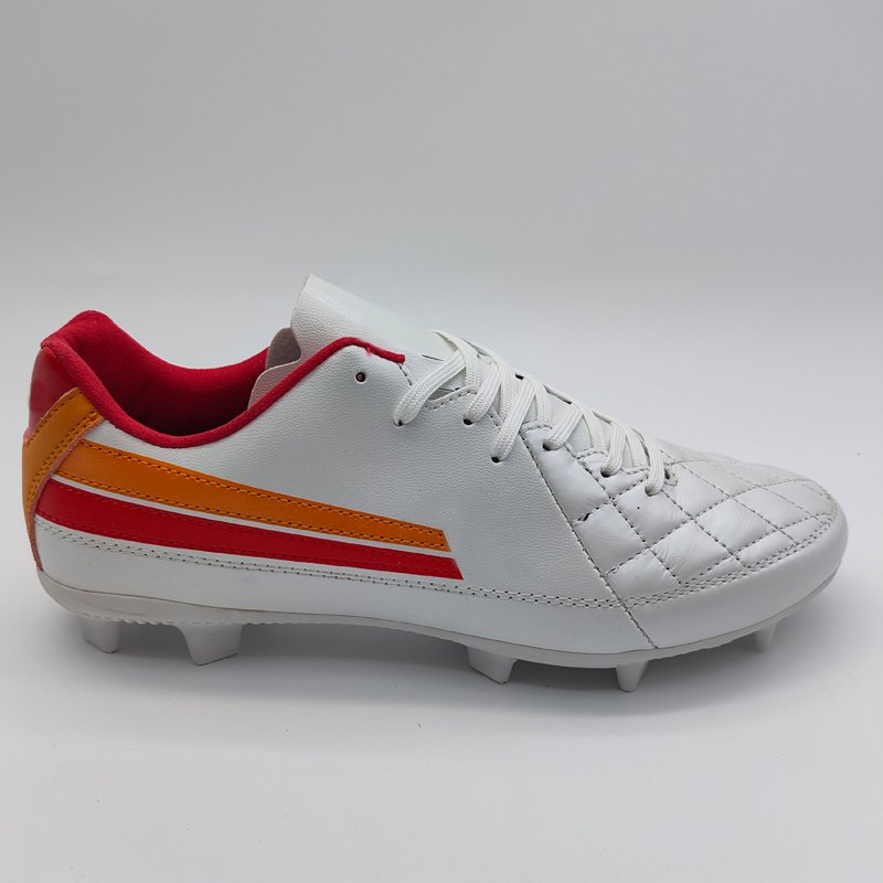 Wholesale Customized Training Outdoor Football Boots Soccer Shoes Mesh Breathable Football boots