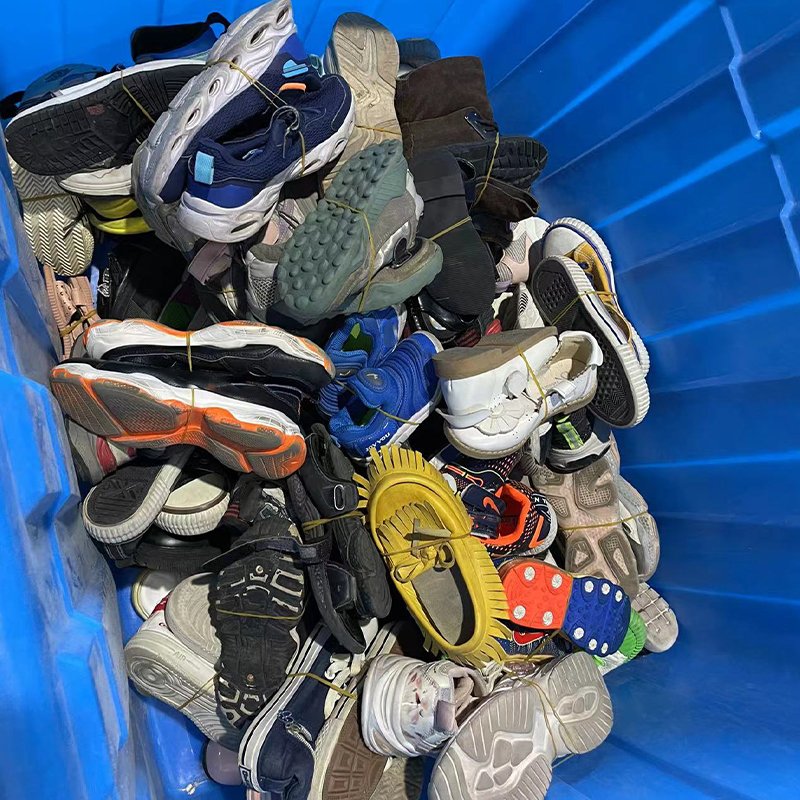 famous brand shoes second hand in bales soccer shoes second hand boots shoes bales sneakers used