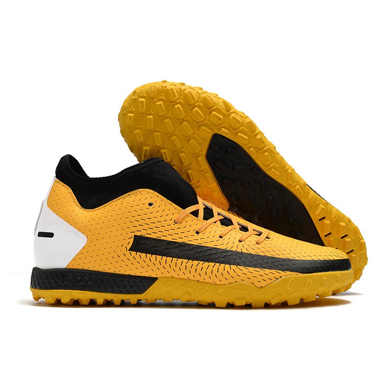 Wholesale TF Athletic Latest Fashion Football Shoes Futebol Trainers Sneakers Outdoor Man Soccer Shoes Boots