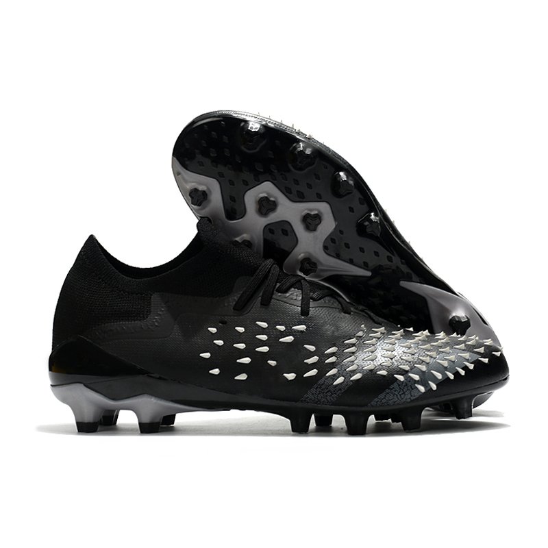 Soccer Sport Shoes Outdoor New Season Soccer Shoes Adult Football Boots Sport Professional Cleats Football Shoes CR7