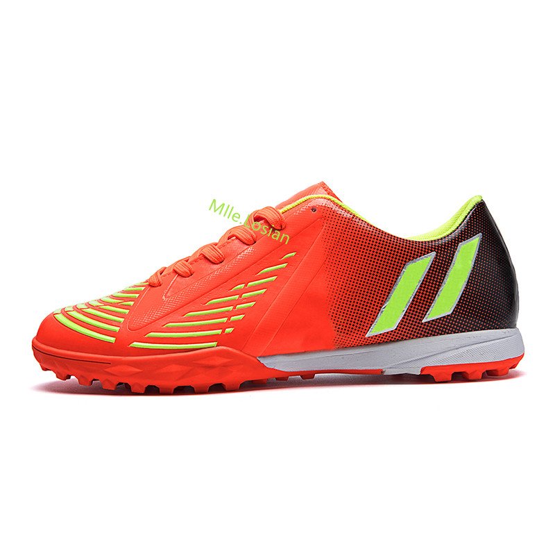 solidly nailed football shoes,shock absorption football shoes,grass sport square football shoes