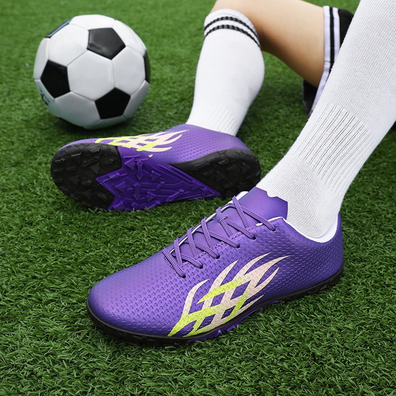 Children Low Top Short Nail Soccer Shoes Professional Training Breathavility Anti-Slip Sneakers